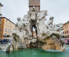 Fontana dei Fiumi. I quattro fiumi rappresentati opera del Bernini