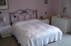 Visit Abruzzo segreto bed & breakfast's page in Navelli