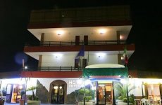 Visit Hotel de rosa's page in Boscoreale