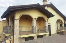 Visitez la page de Vermicino case dans Frascati