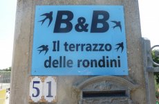 Visitez la page de Il terrazzo delle rondini dans Lapedona